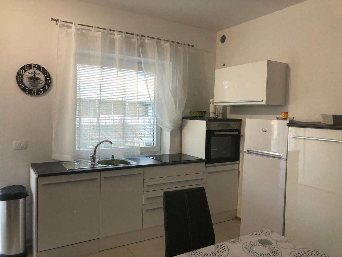 Apartmaji Meduza Izola Luaran gambar