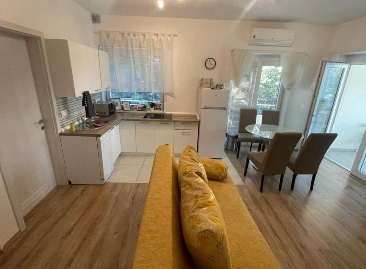 Apartmaji Meduza Izola Luaran gambar