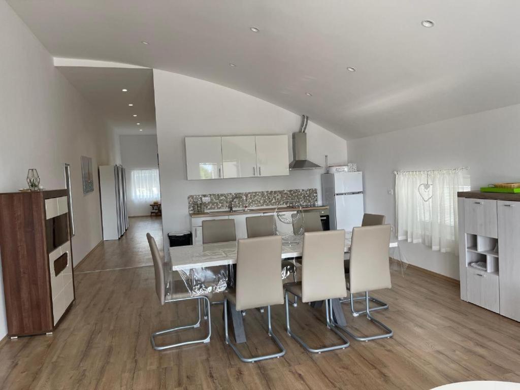 Apartmaji Meduza Izola Luaran gambar